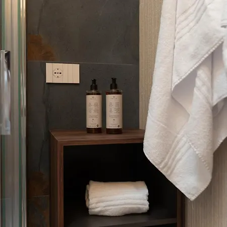 Am156 240 Modern Urban With Terrace & Wifi Apartament Bari