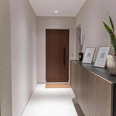 Am156 240 Modern Urban With Terrace & Wifi Apartament Bari